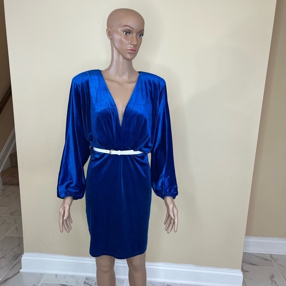 𝅺Eloquii velvet dress - Picture 4 of 10